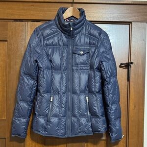 Women's lightweight puffer coat